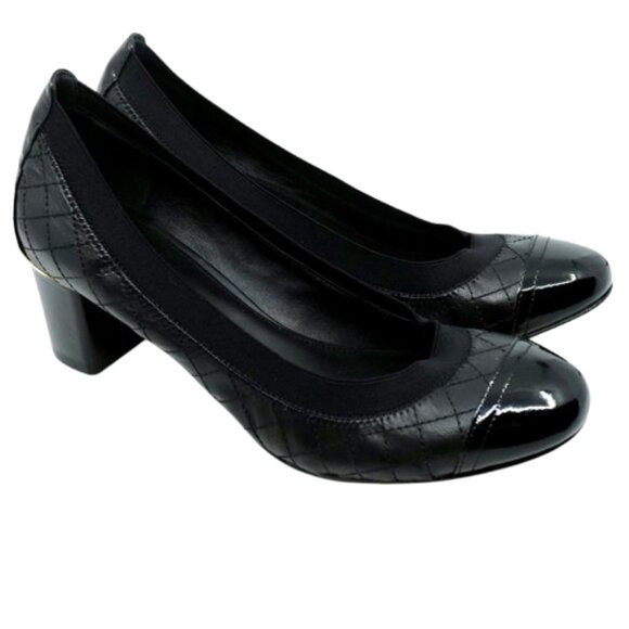TORY BURCH~Carrie~QUILTED BLACK LEATHER CAP TOE PUMPS SHOES GOLD LOGO 10 - Picture 6 of 7